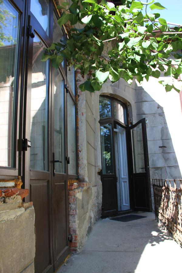 Hostel Mif Ivano-Frankivsk Exterior photo